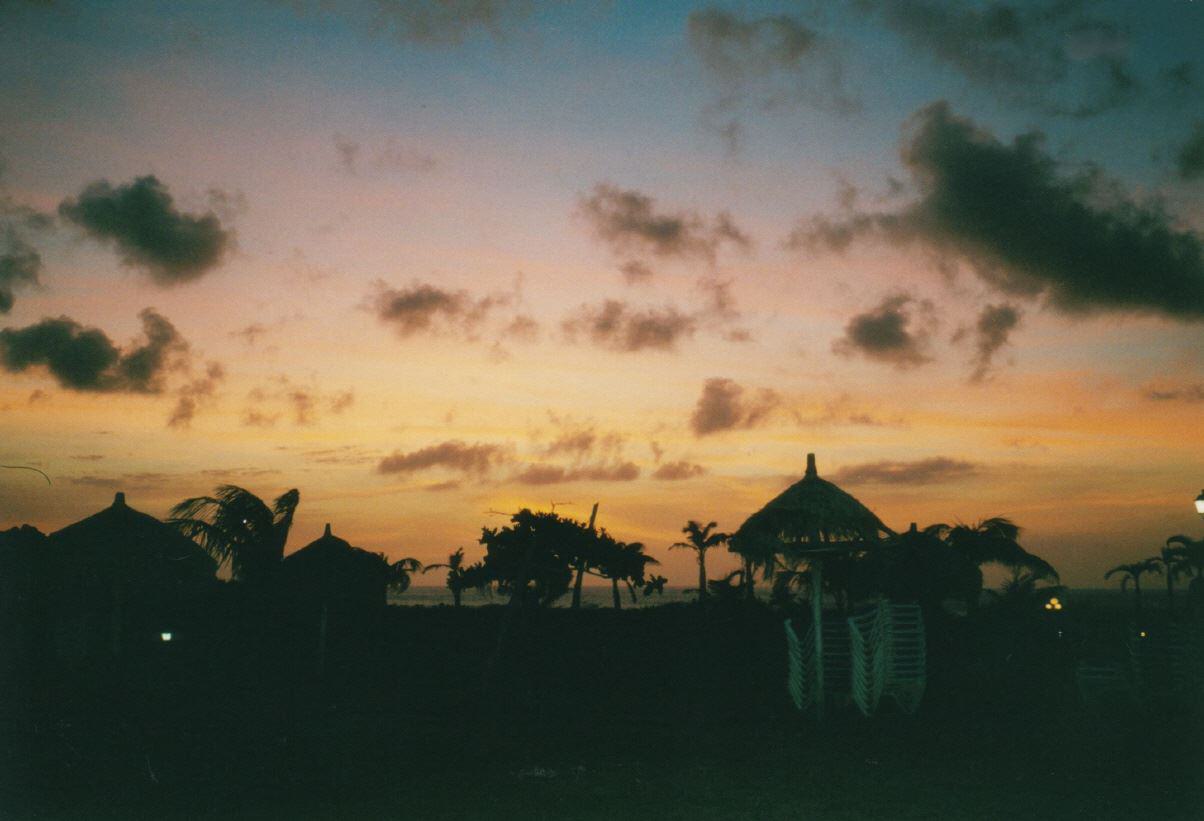 Sonnenuntergang im Karibik-Hotel